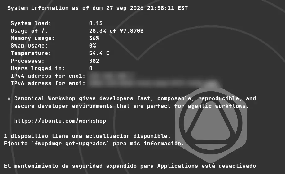 Terminal con la información del sistema del servidor Ubuntu: carga, disco, memoria y temperatura